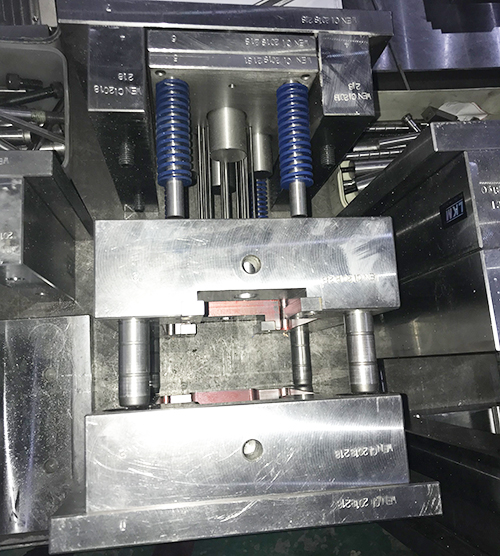 注塑完美体育网页登陆入口_完美(中国)
